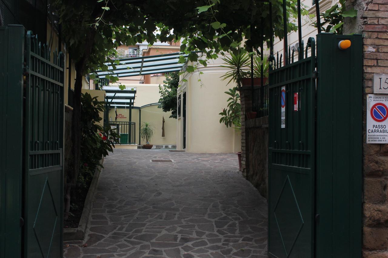Hotel Casa Per Ferie Beato Rosaz Rom Exterior foto